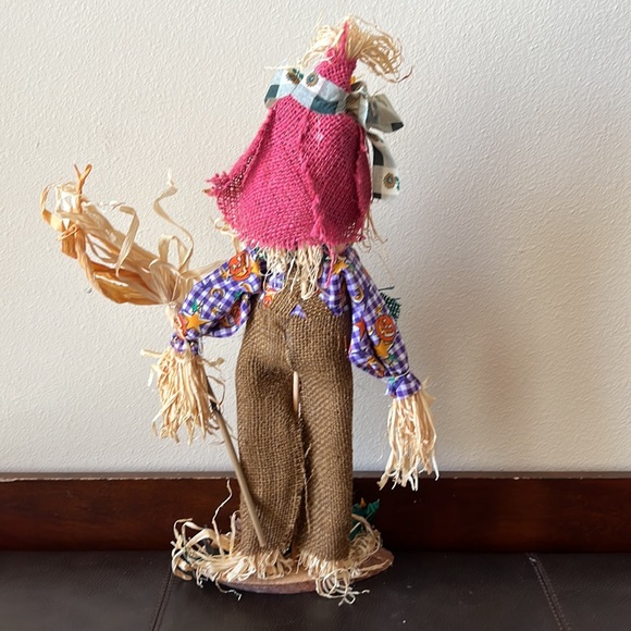 Vtg Halloween Scarecrow w/Sunflower Hat on Standing Wooden Base - Picture 2 of 9